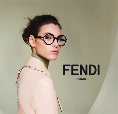 Montures De Lunettes FENDI Femme Collections Printemps